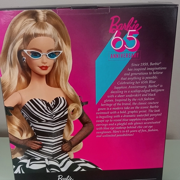 Barbie - Picture 3 of 4